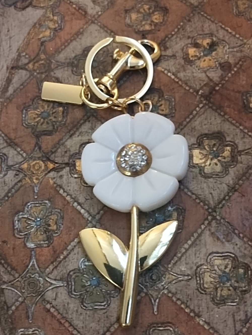 Large Gold & White Flower Keychain Charm - Women's Accessory